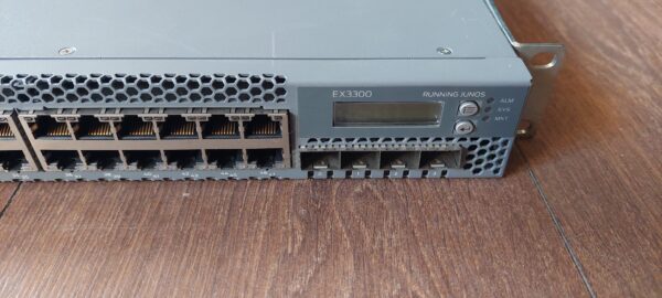 Switch JUNIPER EX3300 48P