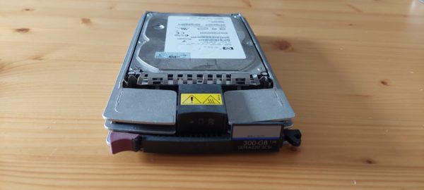 SCSI disk HP 300G 15K Ultra 320