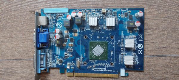 GIGABYTE GV-R467D3-512I