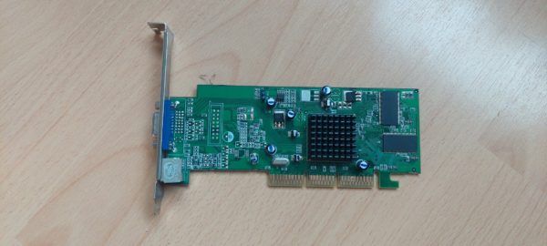 Radeon 7000 32M DDR TVO 32MB