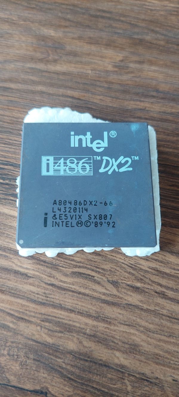 INTEL i486 DX2