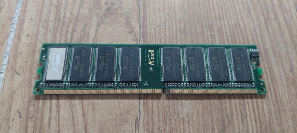 RAM 256MX8 DDR400(3) A-DATA