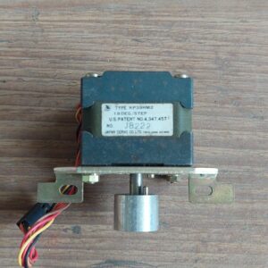 Krokový motor KP39HM2-025