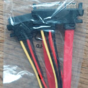 SATA Prodlužovací 22pin, data + napájení, 15cm