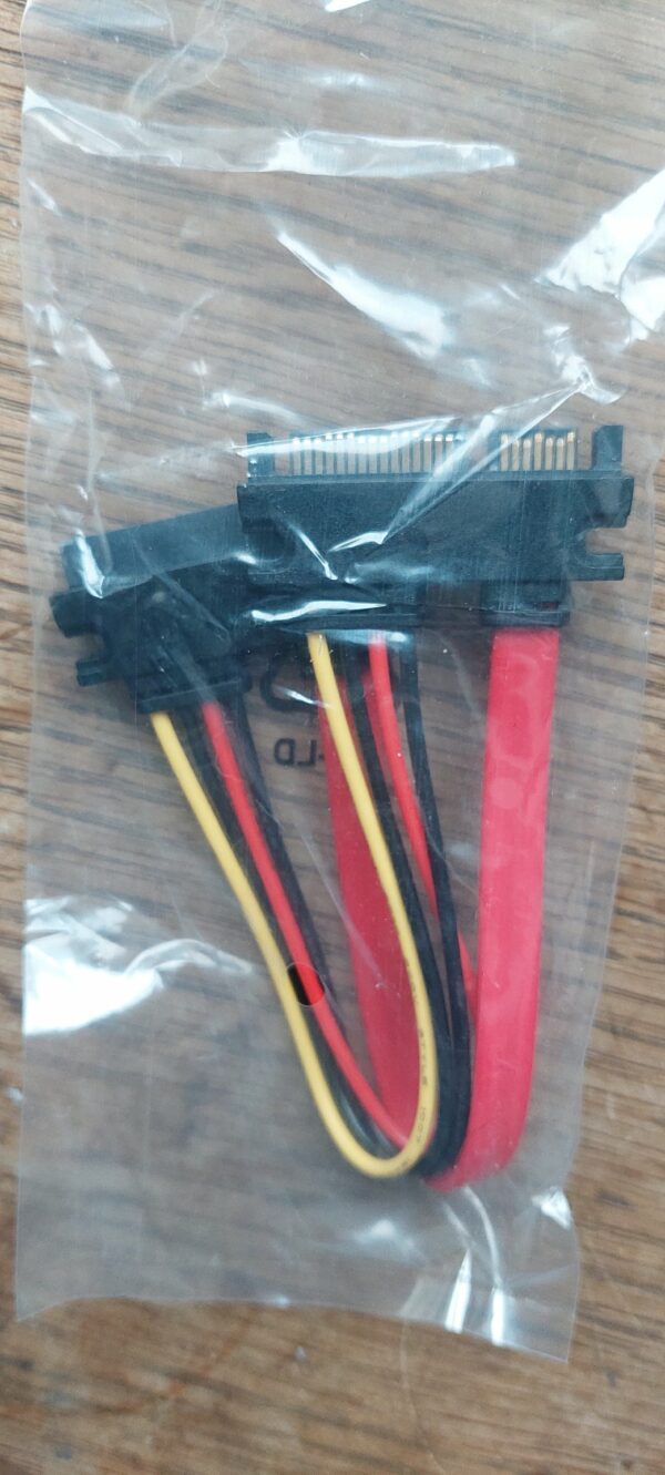 SATA Prodlužovací 22pin, data + napájení, 15cm