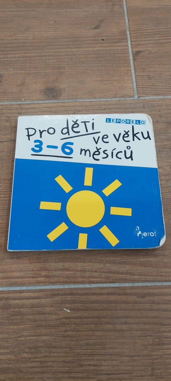 Leporelo pro děti ve věku 3-6 měsíců