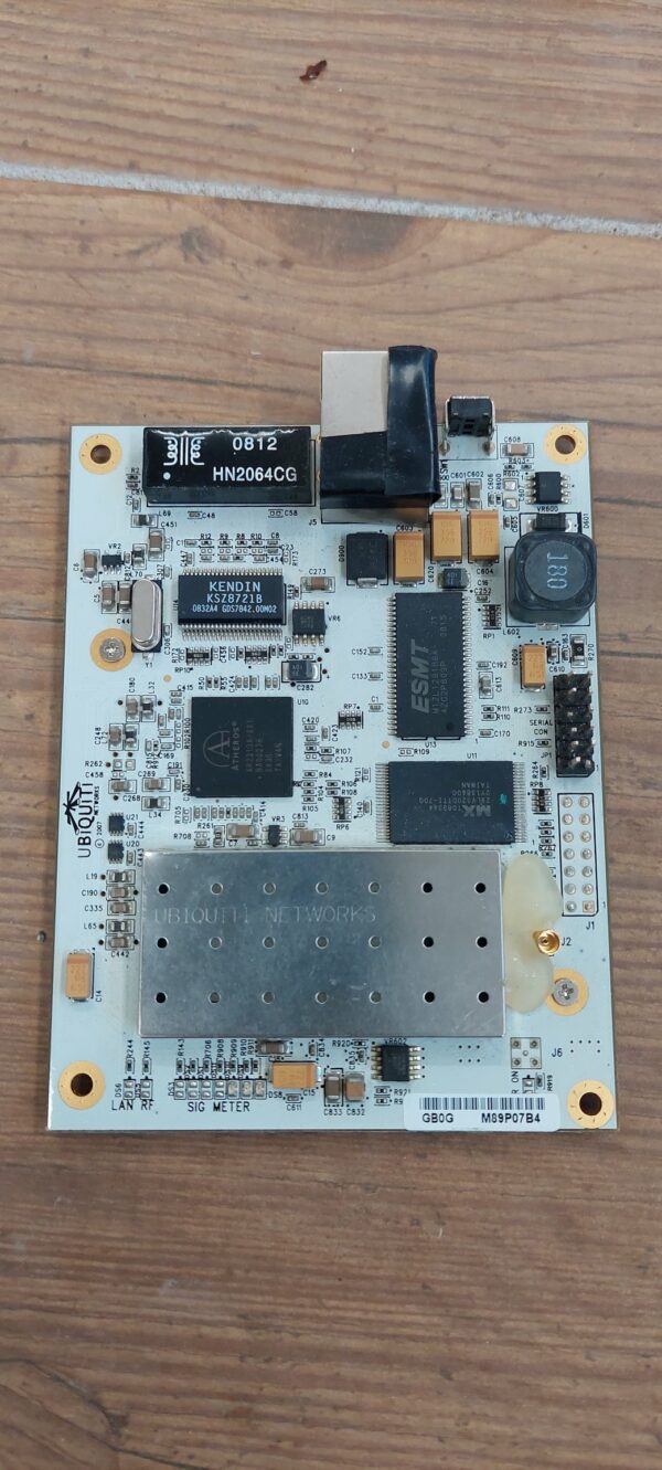 UBNT: LiteStation5 - 1xLAN, 1xMMCX (5GHz)