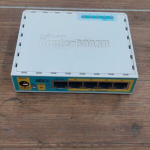 Mikrotik RouterBOARD HEX PoE lite