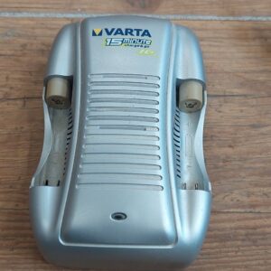 Rychlonabíječka VARTA ChargeGo 57055