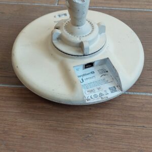 Ubiquiti NanoBeamAC NBE-M5-16 (použité)