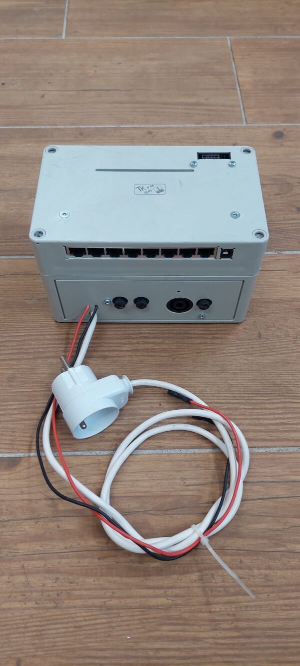 PoE switch se záložním zdrojem